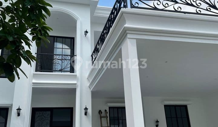 Rumah American Classic Ruby Golf Bukit Golf Hijau Sentul City Rumah Bagus SHM di Sentul City