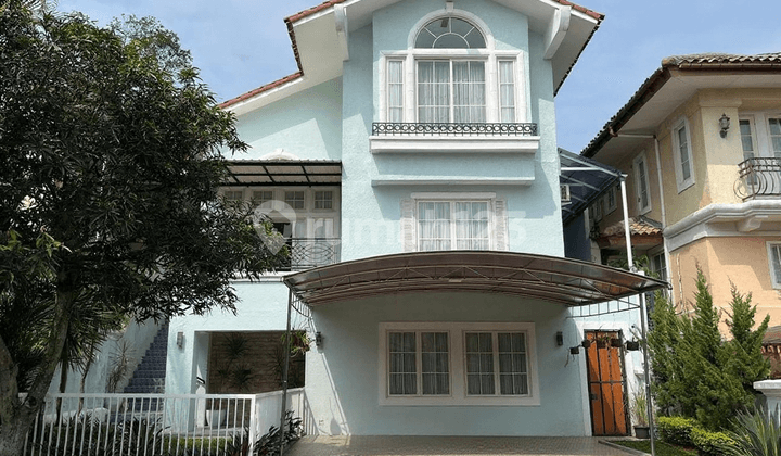 Blue House In Mediterania Sentul City Rumah Bagus di Sentul City