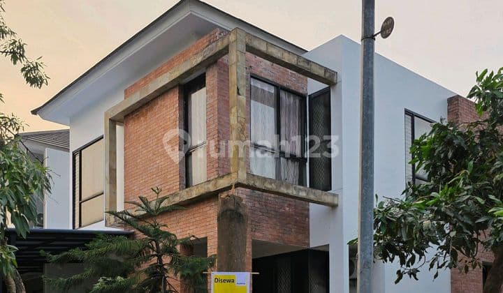 Ready-to-Occupy Modern Minimalist Design House In Discovery Bintaro, Excellent.