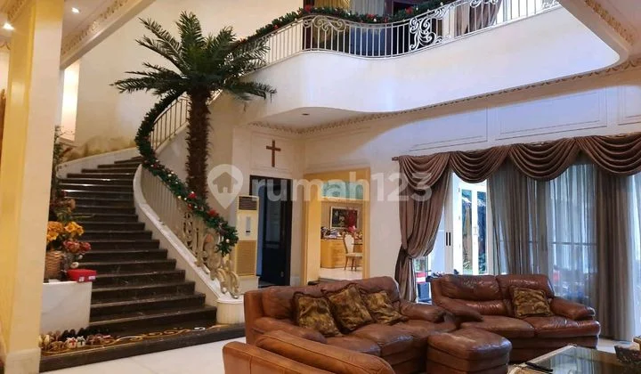 Luxury Pakuwon Indah House Fully Furnished Cheap Luxury Pakuwon Indah House Fully Furnished Cheap