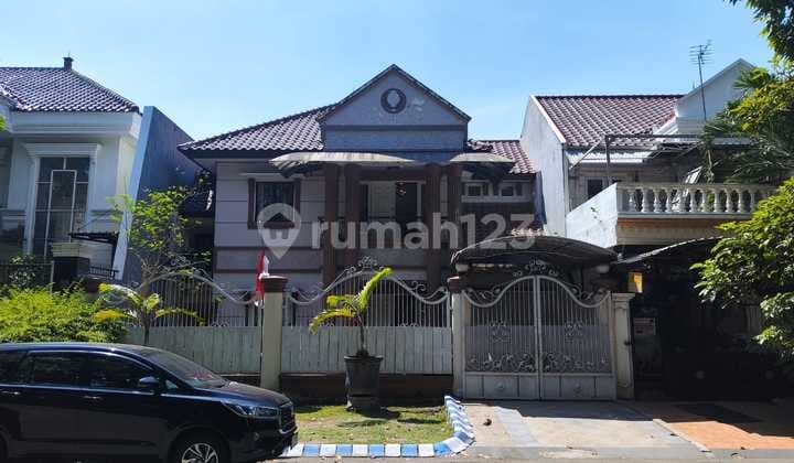 Rumah Puri Surya Jaya 2 Lantai Siap Huni Hadap Raya