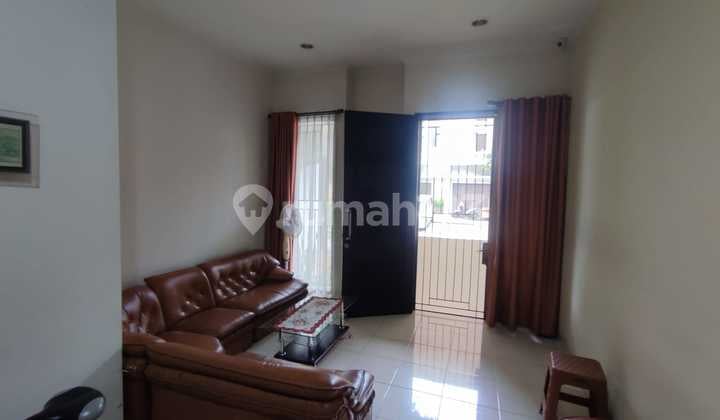 Dijual Rumah Siap Huni Di Newton, Kamar Banyak