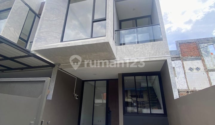 Dijual Rumah Furnished Nangka Residence Cengkareng
