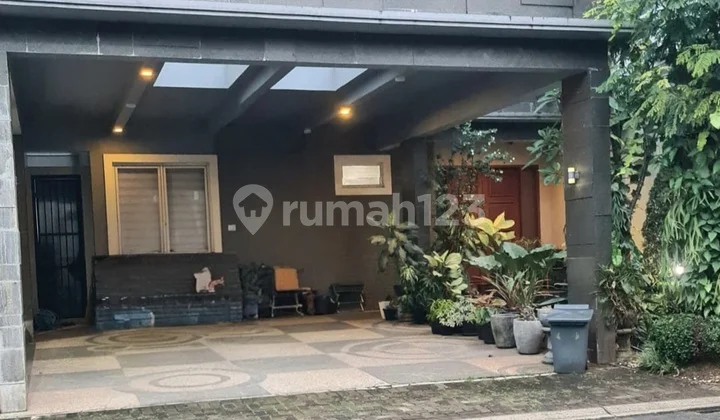 Rumah Rapi Siap Huni Dekat ke The Breeze di De Park BSD