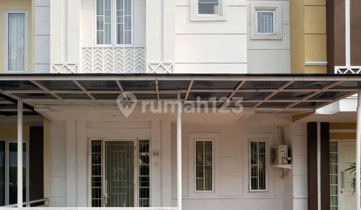 Beautiful 2-Story House Ready to Occupy and Semi-Furnished in Malibu Village Gading Serpong
