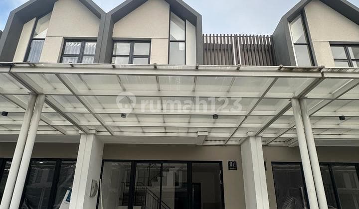 Disewakan Rumah Cluster Denver Pik2