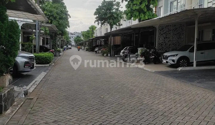 Dijual Rumah Green Lake City Cluster Amerika Latin 6X18