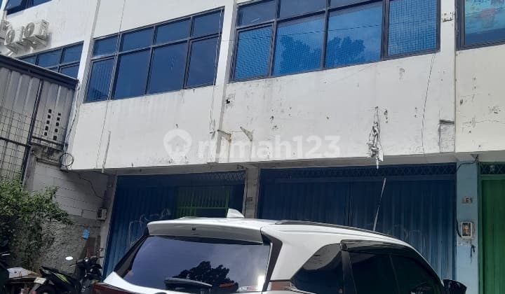 Ruko 3 1/2 Lantai Cocok untuk Kantor dan Gudang di Joglo Kembangan Jakarta Barat