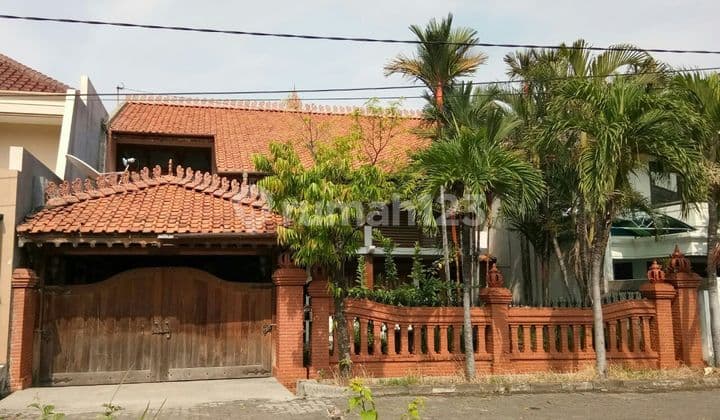 Rumah Mewah 2lt Konsep Jati Modern Jalan Brotojoyo Tengah Kota Semarang
