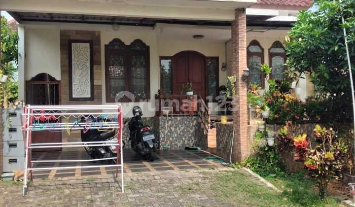 Cool Luxurious Ready-to-Live House, Bale Nirvana Housing, Ngaliyan, Near BSB, Semarang City