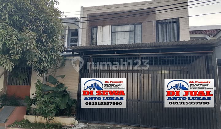 0425SA Rumah Dekat PASAR LARIS Taman Palem,Lebar jalan 3 mobil ,2 Lantai Rapi,Bersih Rp100 juta Bisa nego tipis Contack Menerima Titip Jual,beli,sewa Property Hub Antolukas Wa 0813xxxxxxxx