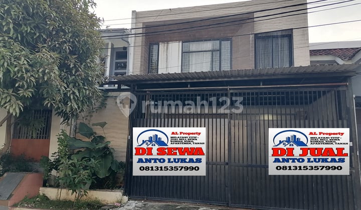 0425SA Rumah Dekat PASAR LARIS Taman Palem,Lebar jalan 3 mobil ,2 Lantai Rapi,Bersih Rp100 juta Bisa nego tipis Contack Menerima Titip Jual,beli,sewa Property Hub Antolukas Wa 0813xxxxxxxx