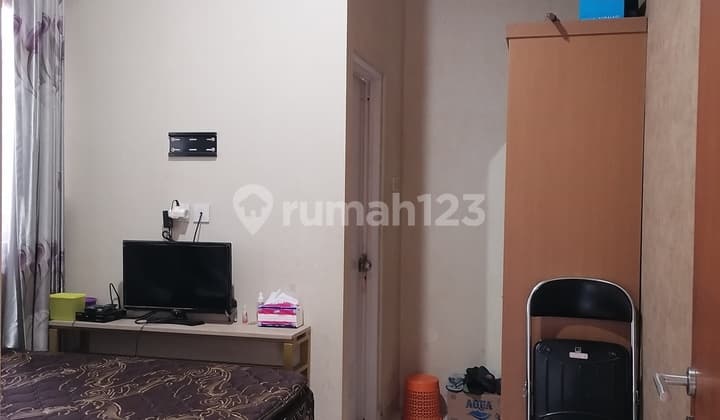 0394 Kost Kelapa Gading Permai Raya - Clean, Neat, Comfortable, Car & Motorcycle Parking, CCTV. Contact Mrs. Linda WA 087876757799