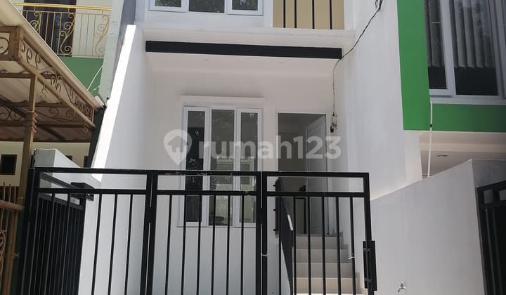 0405JA RUMAH Baru 2 Lantai Lebar Jalan 2 Mobil Rp1.3m Bisa nego tipis Rapi,Bersih Contack Menerima Titip Jual,beli,sewa Property Hub Antolukas Wa 0813xxxxxxxx