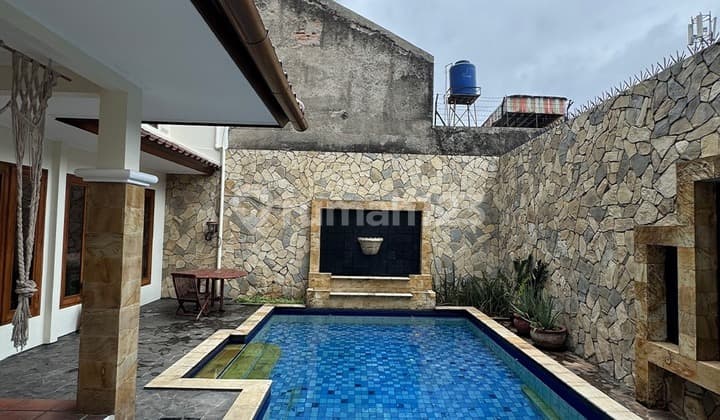 Dijual Rumah Siap Huni di Cipete - Jakarta Selatan