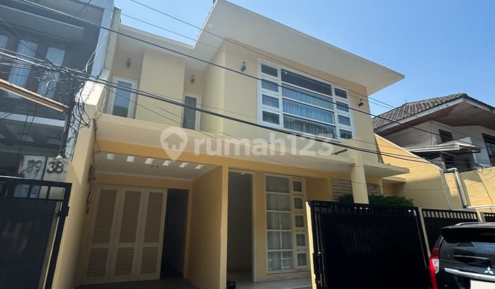 Disewakan Rumah di Cilandak Fatmawati, Jakarta Selatan Siap Huni