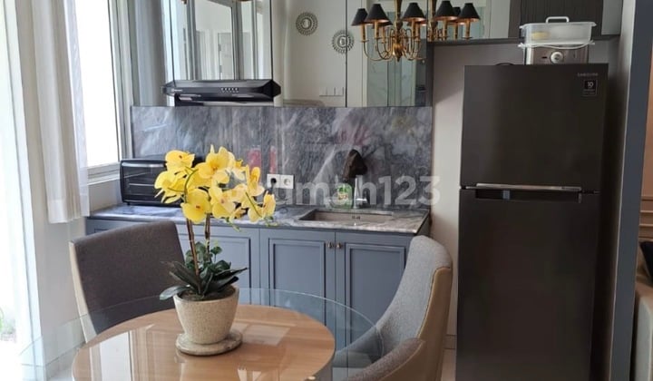 Rumah cantik ex rumah contoh dengan cluster yang ada clubhouse