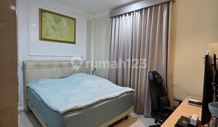 Dijual Rumah Unfurnished Dua Lantai Ukuran 6X15 di Green Lake City