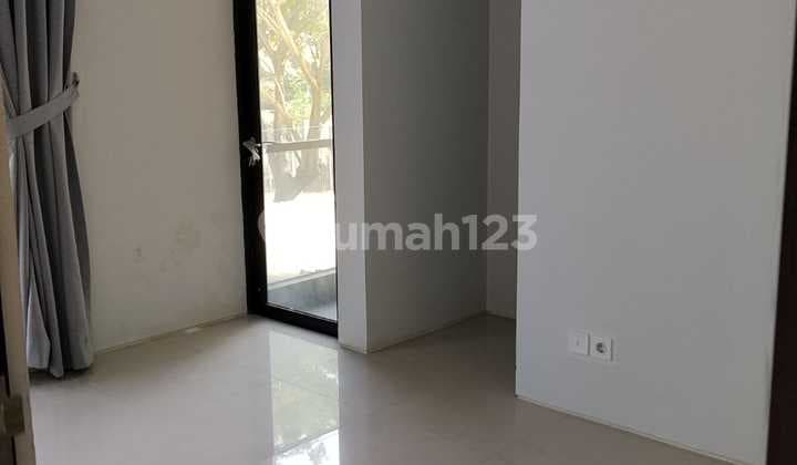 For Sale Quick Citra Garden Puri House Unfurnished Strategic Location