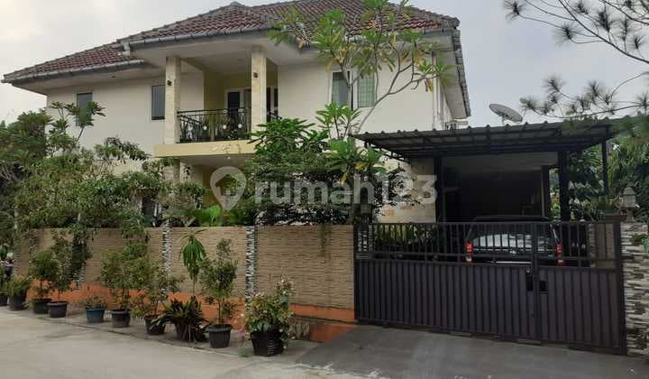 Dijual rumah di perumahan bumi eraska