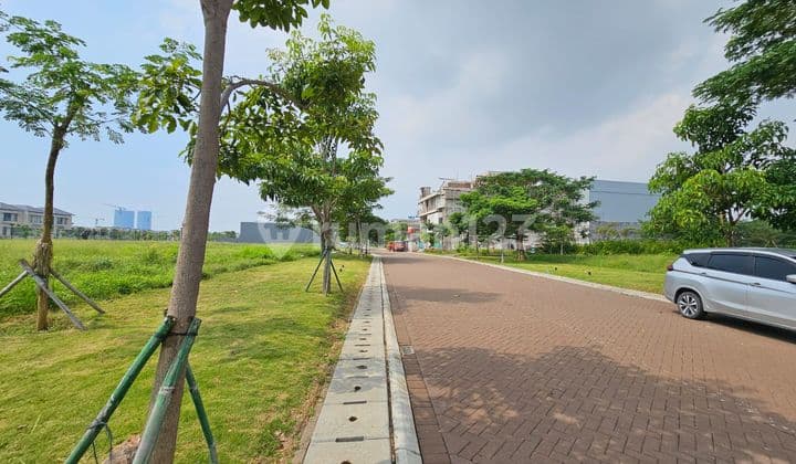 Tanah Residensial 1000 M² Di Pantai Indah Kapuk View Danau