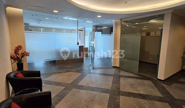 Office Space Podomoro Central Park Full Furnish Rapih