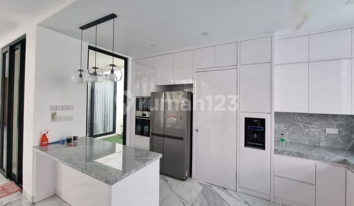 Brand New Furnished and Luxurious House in Pantai Indah Kapuk