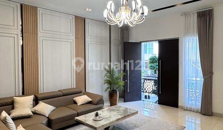 Golf Island House 10x20 Neat Nice Ready to Live In