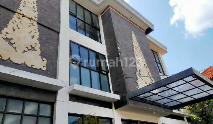 Guest House 15 Rooms in Tuban, Ngurah Rai Badung Airport