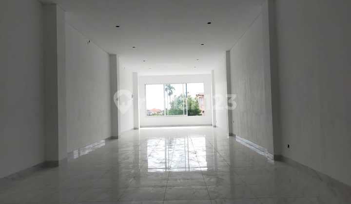 New Shophouse in Kerobokan, Badung