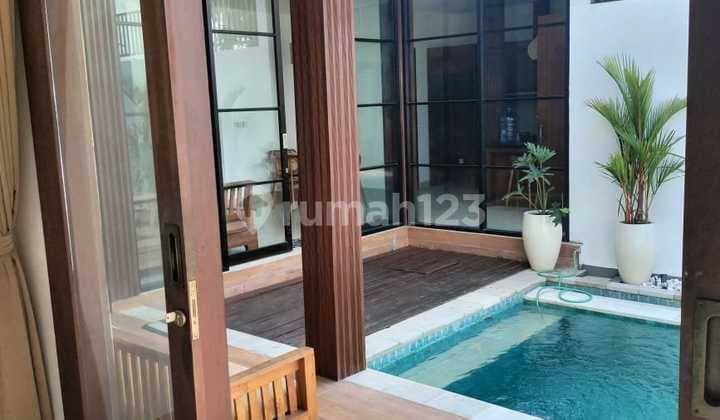 Rumah Furnished Strategis di Kerobokan Badung