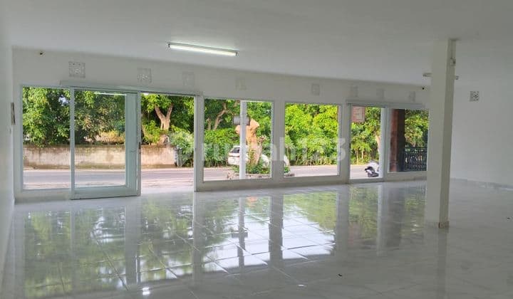 Ruang Usaha Menarik di Uluwatu Badung