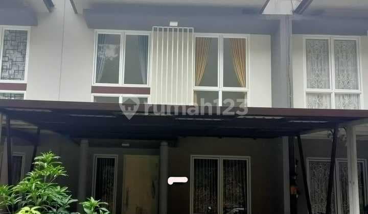 Dijual.rumah.like.new.2.lantai.siap Huni di Citragrand.cbd.cibubur