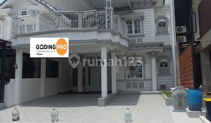 Dijual Rumah Cantik.siap.huni 2.lantai.dikota Wisata.cibubur