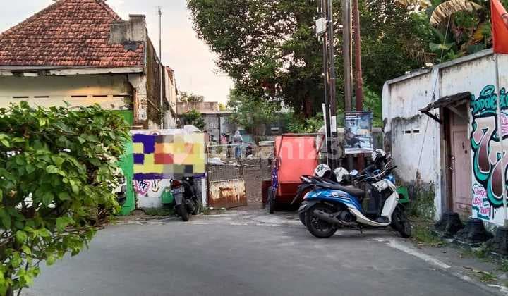 TANAH MURAH STRATEGIS TENGAH KOTA SURAKARTA