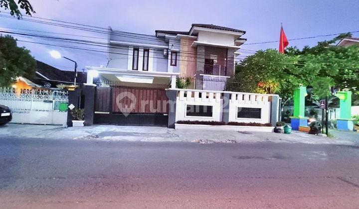 Rumah Mewah Di Colomadu Dekat Ke Pintu Tol