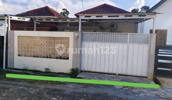 Rumah Nyaman 1 Lantai di Lingkungan Alami