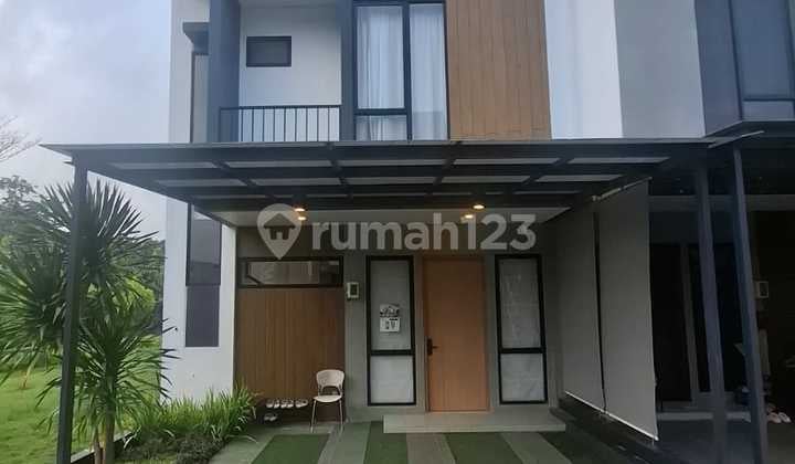 Rumah Cluster Fasilitas Clubhouse Strategis Akses Dekat LRT