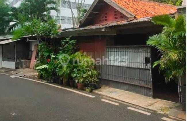 Rumah Cempaka Putih Strategis Murah