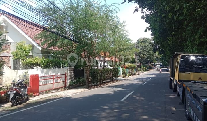 Rumah Utan Kayu Hitung Tanah Murah
