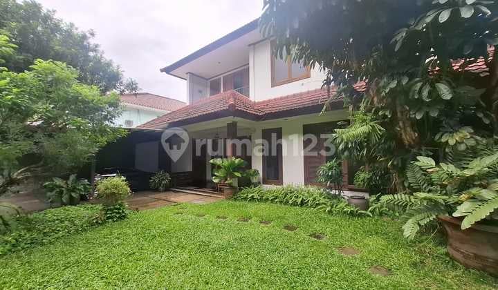 Rumah Kebayoran Lokasi Premium Dekat Cbd Sudirman