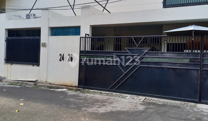 Rumah 2 lantai