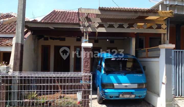 Rumah siap huni di Tanjungsari Sumedang.