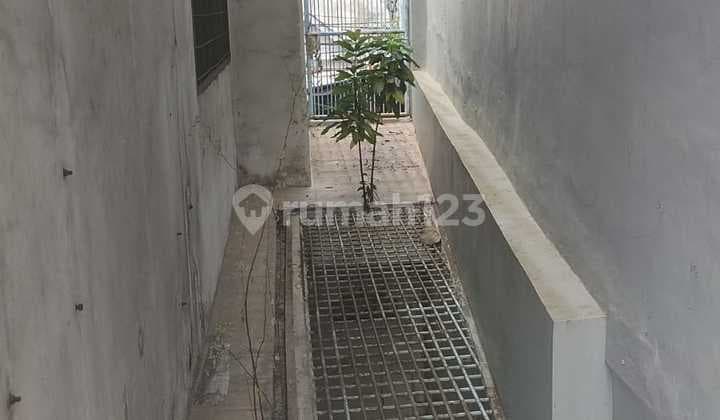 Dijual Ruang Usaha Di Daerah Pasar Baru, Jakarta Pusat