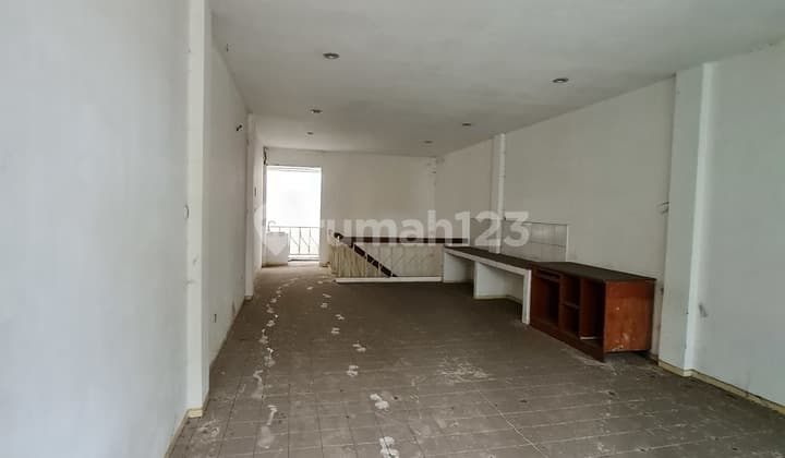 DISEWAKAN RUKO KELAPA GADING BOULEVARD .LOKASI STRATEGIS