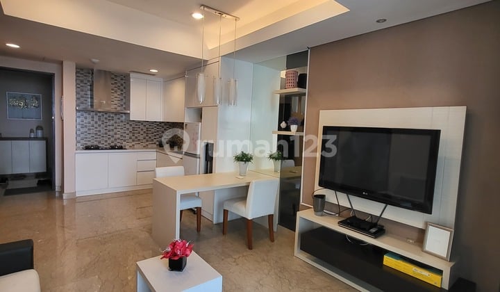 HOT DEAL !!! Dijual Apartemen Royale Springhill Kemayoran 1 Bedroom view golf .