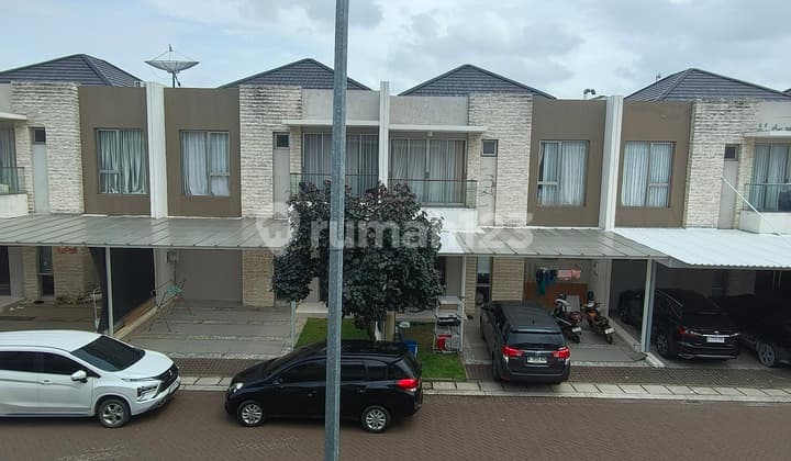 Disewakan Rumah di Cluster Hawai Cove Pik 2