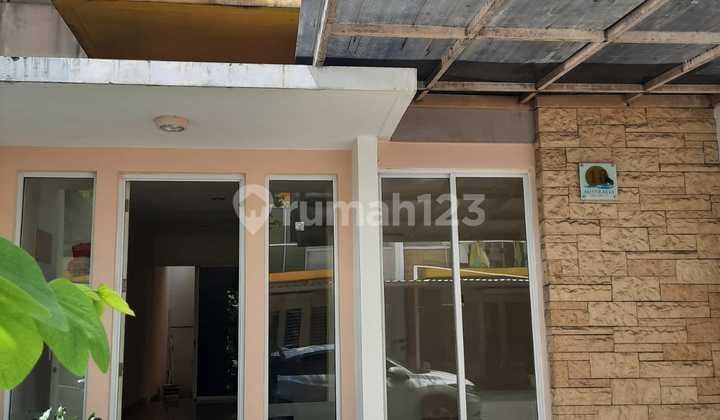 Dijual Rumah di Greenlake Cipondoh dengan Luasan 6×15