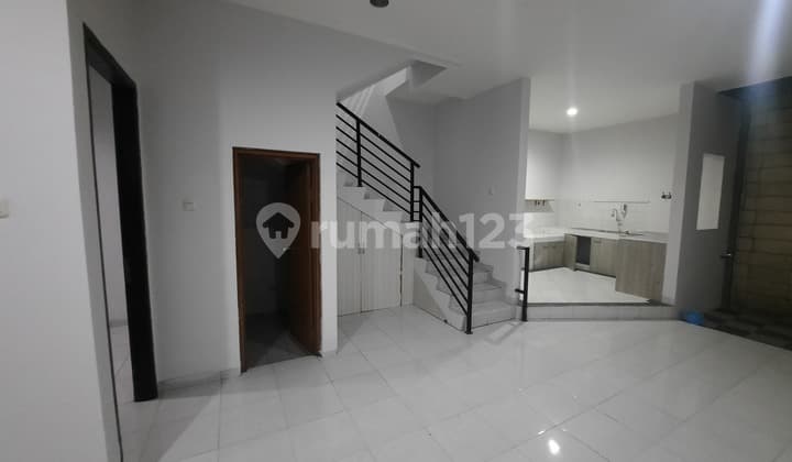 Disewa Rumah Bersih Dan Nyaman di Daerah Kelapa Gading