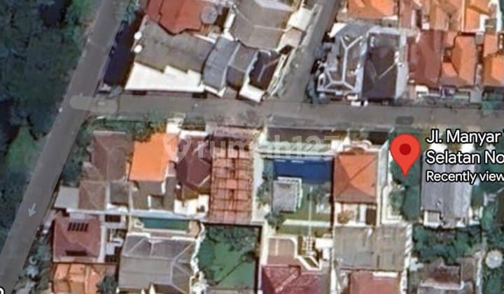 Normal Square Plot in Manyar Tirtoyoso South! Left Right Houses Strategic Location Row 3 Cars Road Loss! Near Grand City Near City Center Near Unair Near Galaxy Mall Near Its